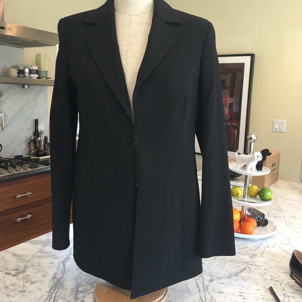 Akris black wool crepe blazer “O’Brian”